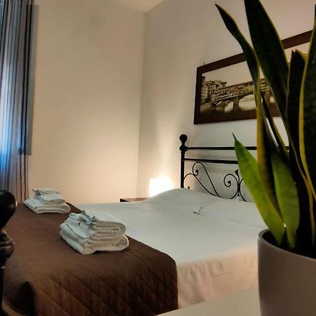 Nice & Roomy Apartment Behind The Uffizi Museum فلورنس المظهر الخارجي الصورة
