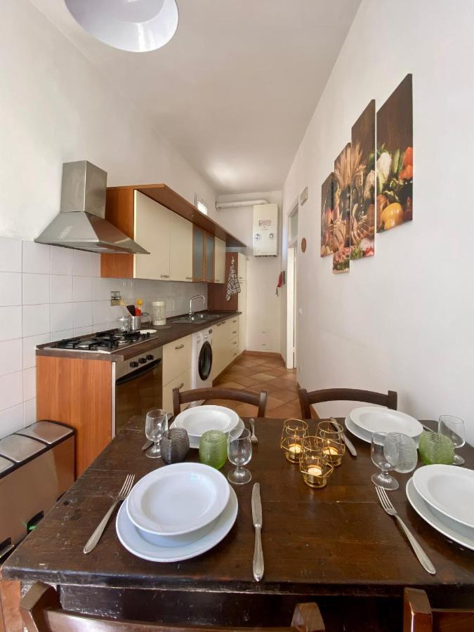 Nice & Roomy Apartment Behind The Uffizi Museum فلورنس المظهر الخارجي الصورة